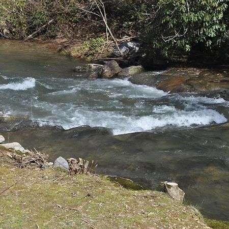 Waterfall Hideaway 布赖森城 外观 照片