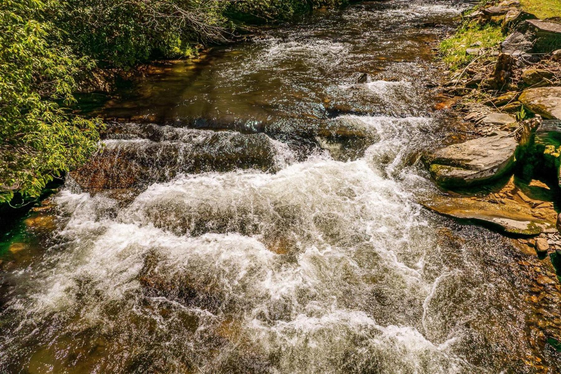 Waterfall Hideaway 布赖森城 外观 照片