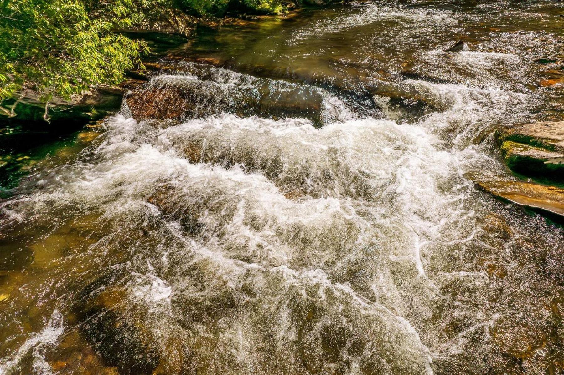 Waterfall Hideaway 布赖森城 外观 照片