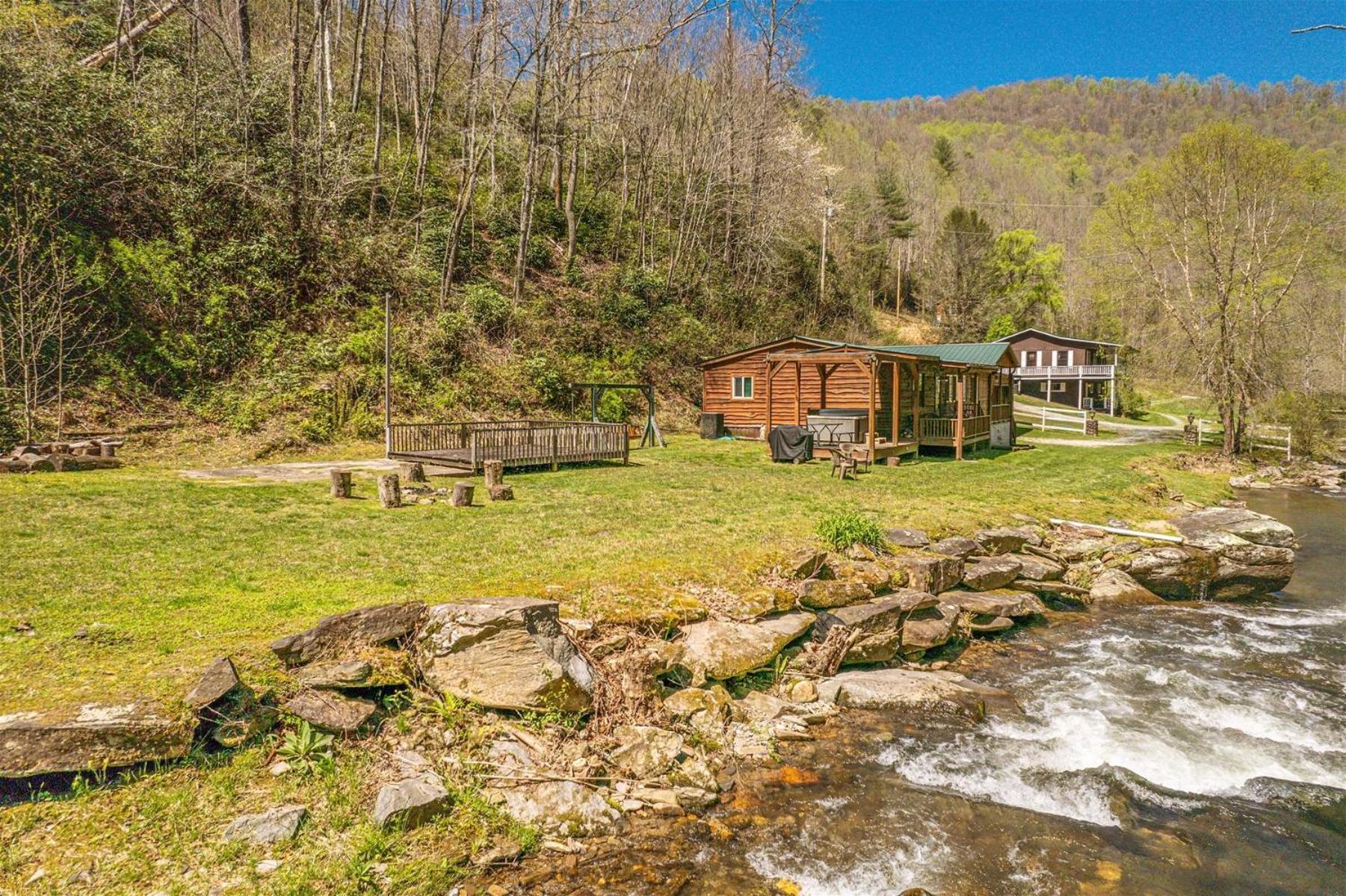 Waterfall Hideaway 布赖森城 外观 照片