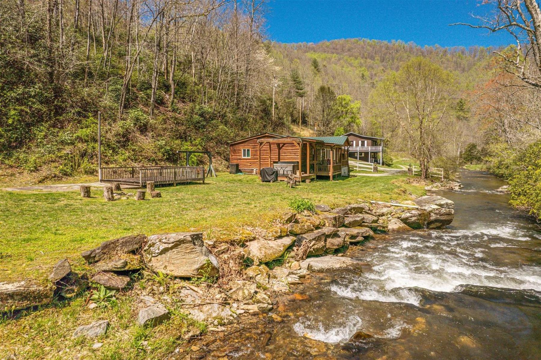 Waterfall Hideaway 布赖森城 外观 照片