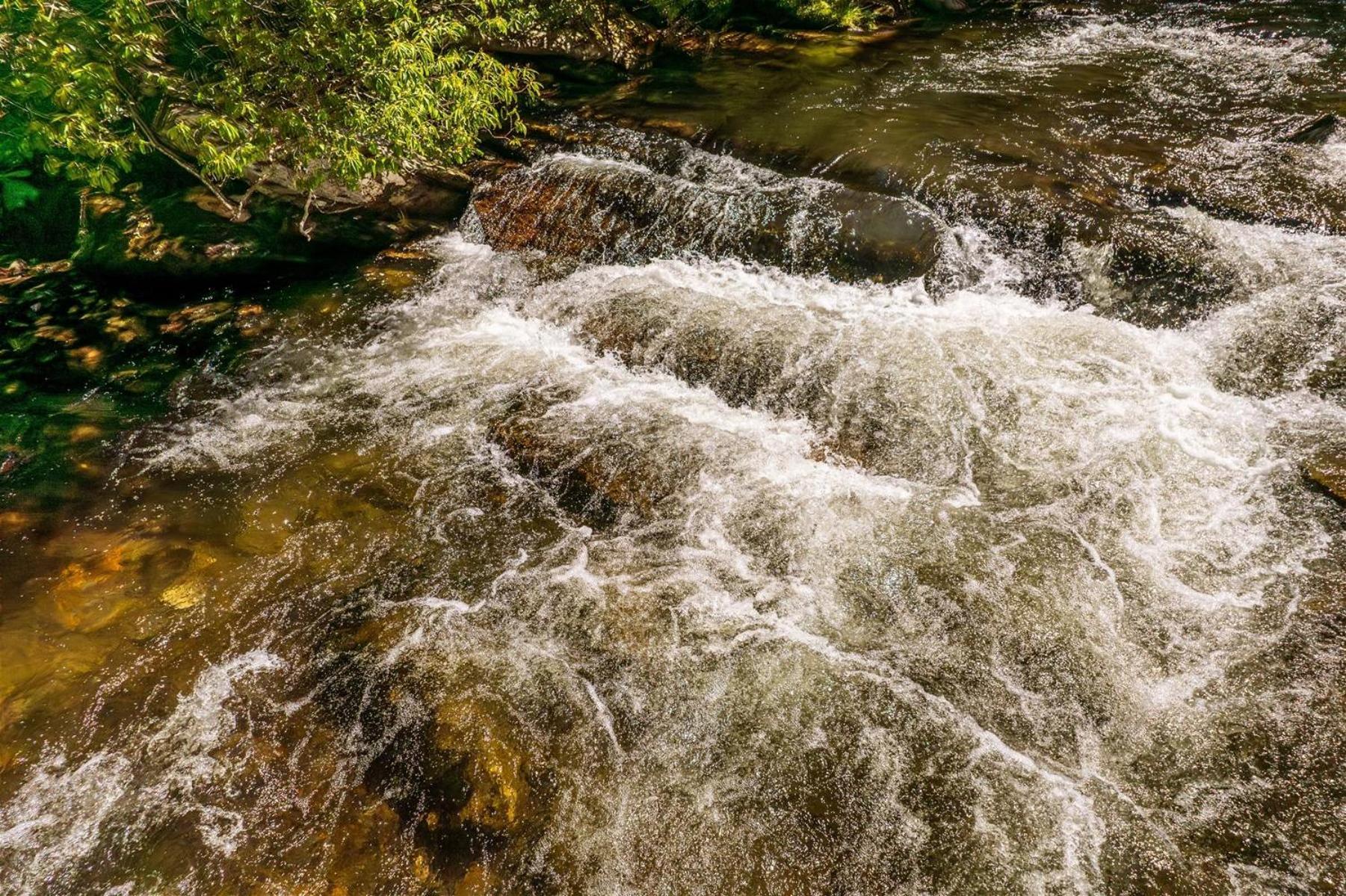 Waterfall Hideaway 布赖森城 外观 照片