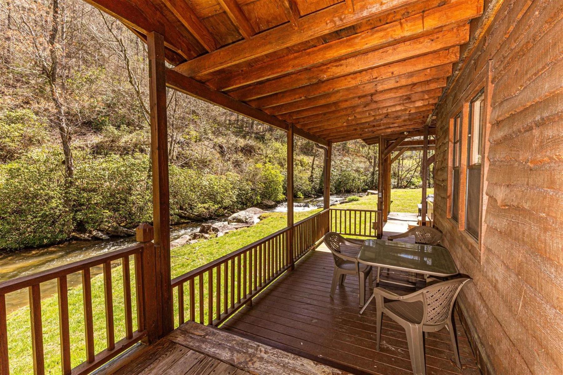 Waterfall Hideaway 布赖森城 外观 照片